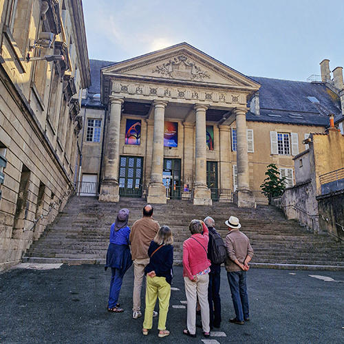 Visite sandwich : l’entrée du Palais du 19e siècle