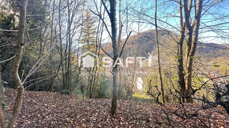 Maison - 216 m² - 7 pièces