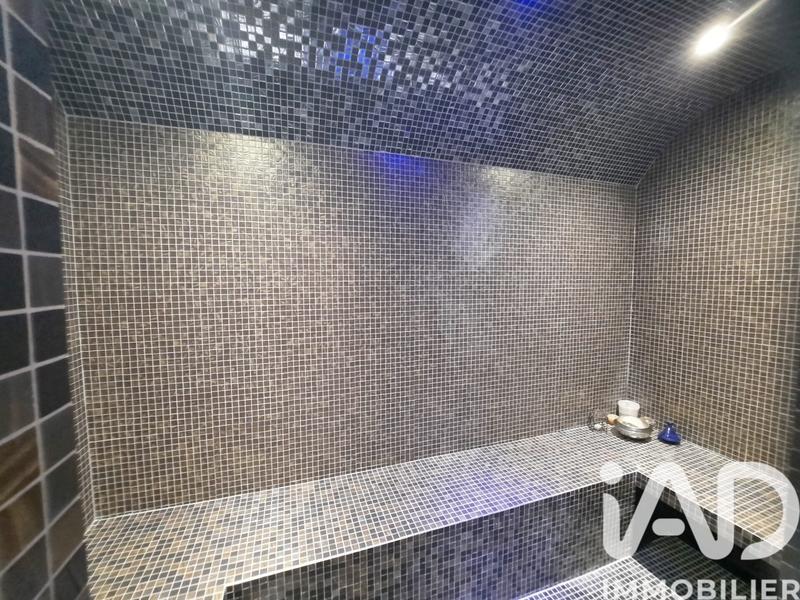 Maison - 141 m² - 6 pièces