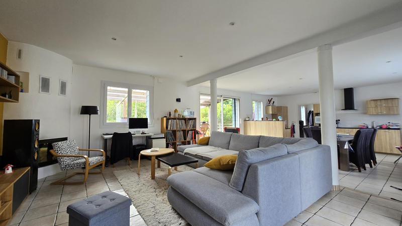 Maison - 123 m² - 4 pièces