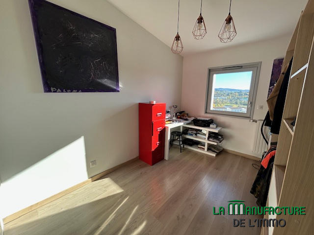 Duplex - 103 m² - 4 pièces