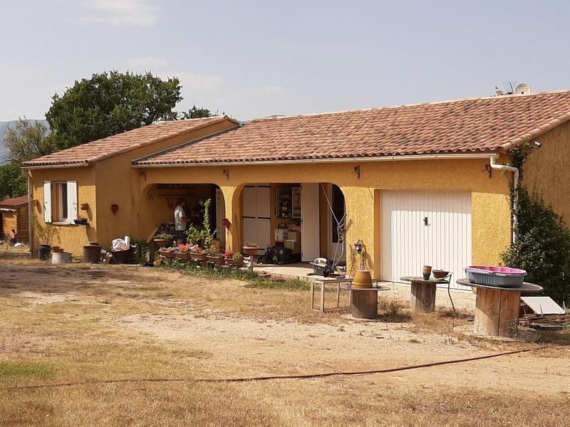 Maison - 98 m² - 4 pièces