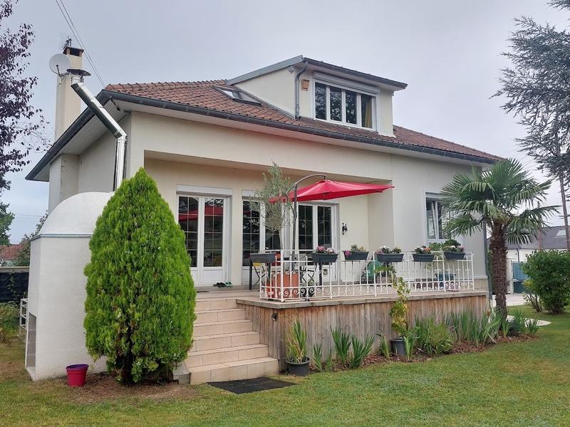 Maison - 143 m² - 6 pièces