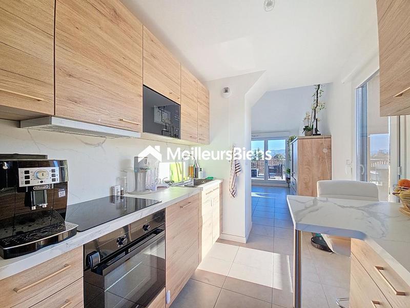 Appartement - 69 m² - 3 pièces