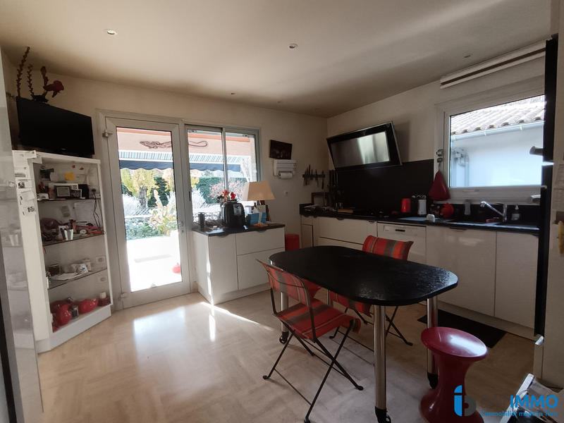Villa - 230 m² - 7 pièces