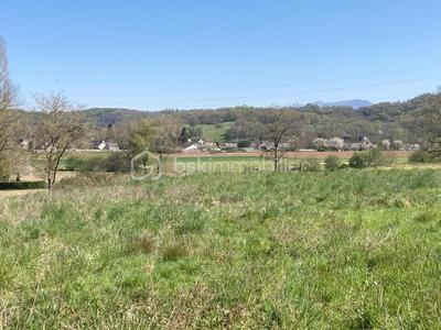 Terrain constructible - 696 m²