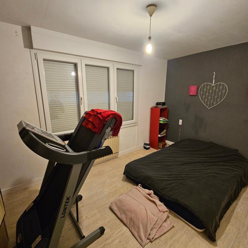 Maison - 240 m² - 8 pièces