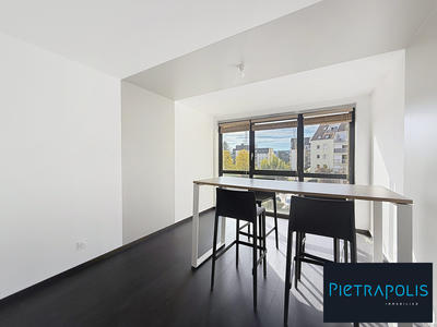 Appartement - 76 m² - 3 pièces