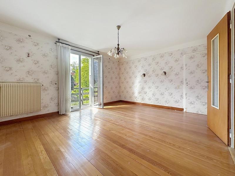 Maison - 170 m² - 8 pièces