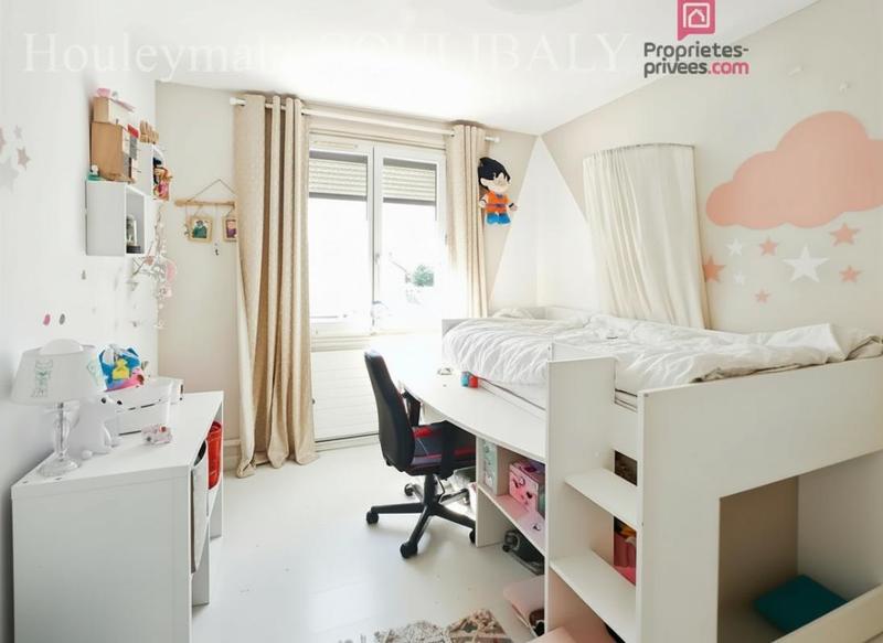 Maison - 111 m² - 5 pièces