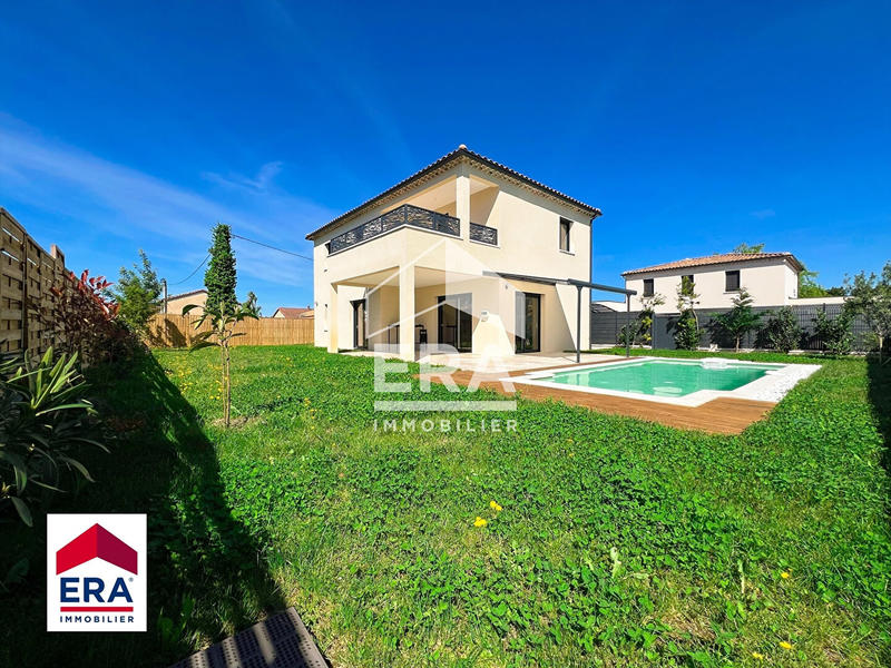 Maison - 138 m² - 5 pièces