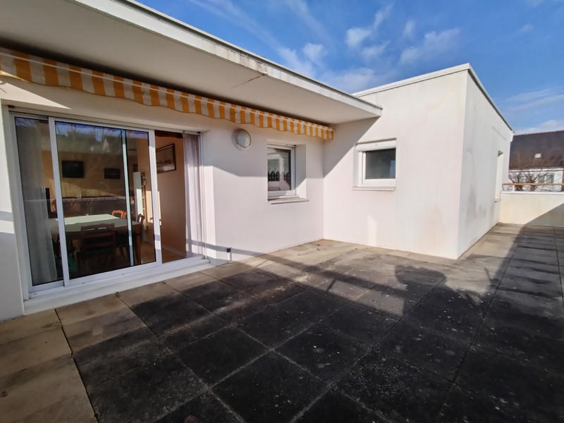 Appartement - 93 m² - 4 pièces