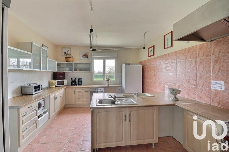 Maison de maîtres - 994 m² - 16 pièces