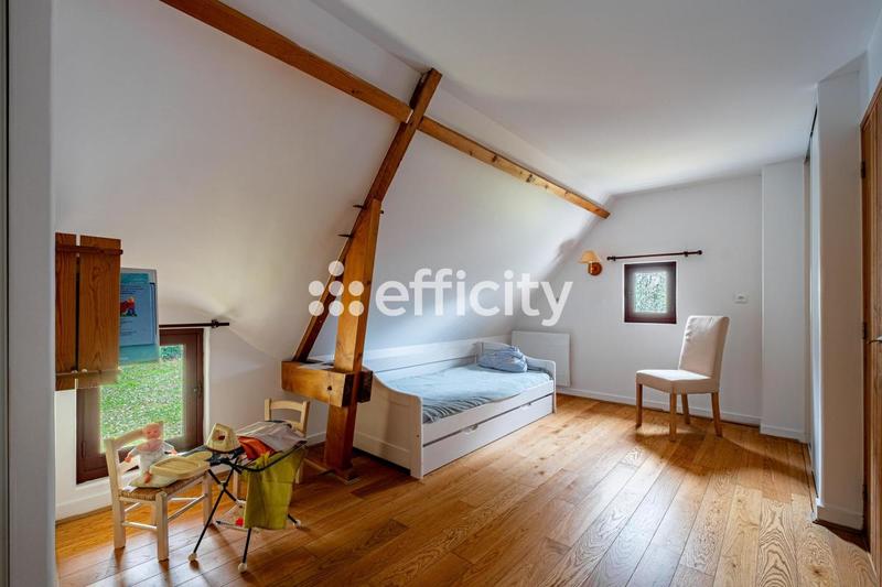 Longère - 196 m² - 8 pièces