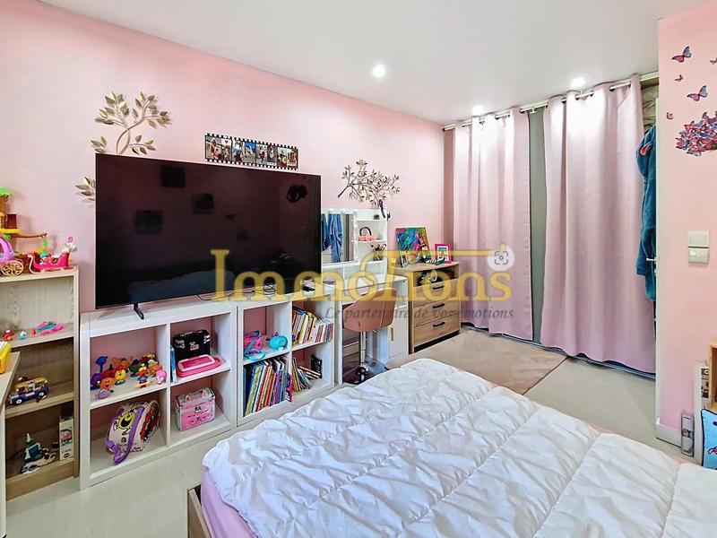 Maison - 166 m² - 6 pièces