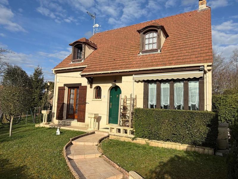 Maison - 147 m² - 5 pièces