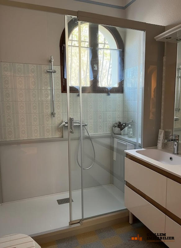 Maison traditionnelle - 160 m² - 7 pièces