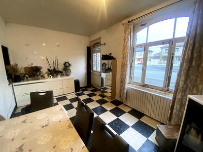 Maison - 76 m² - 4 pièces