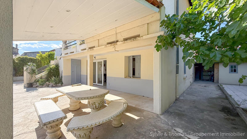 Maison - 181 m² - 5 pièces