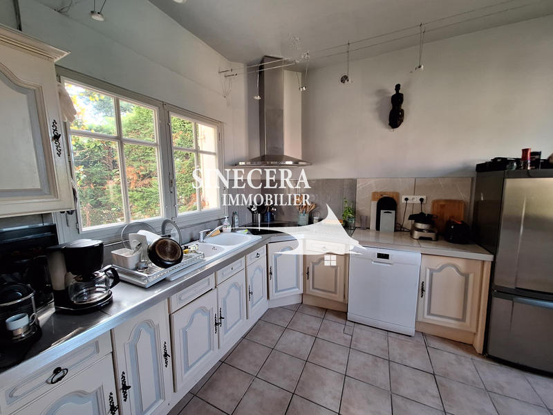 Maison - 170 m² - 7 pièces