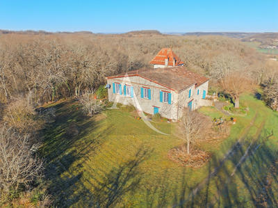 Maison - 186 m² - 5 pièces