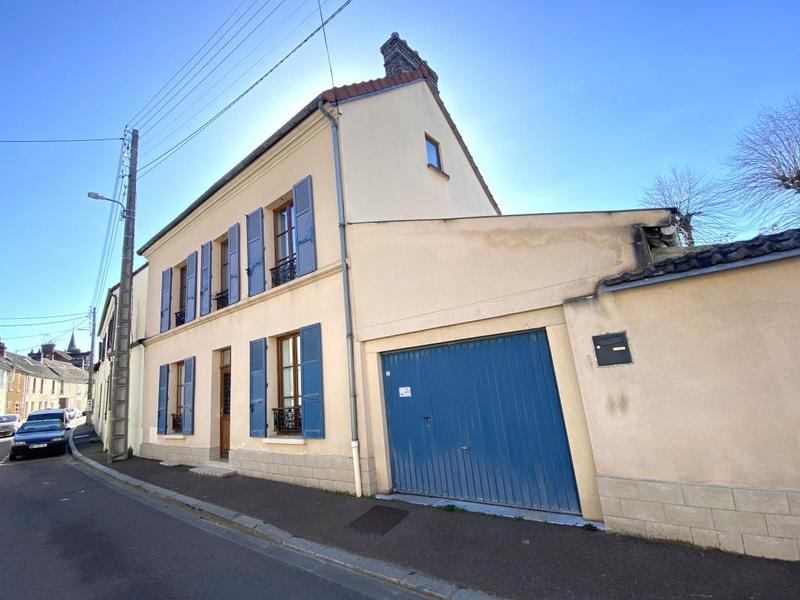 Maison ancienne - 119 m² - 6 pièces