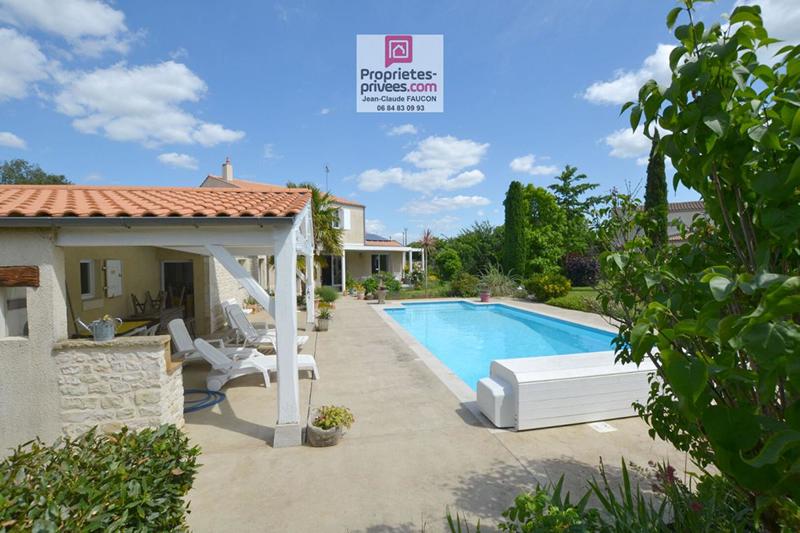 Maison - 187 m² - 7 pièces