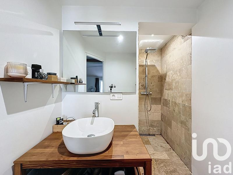 Appartement - 81 m² - 3 pièces