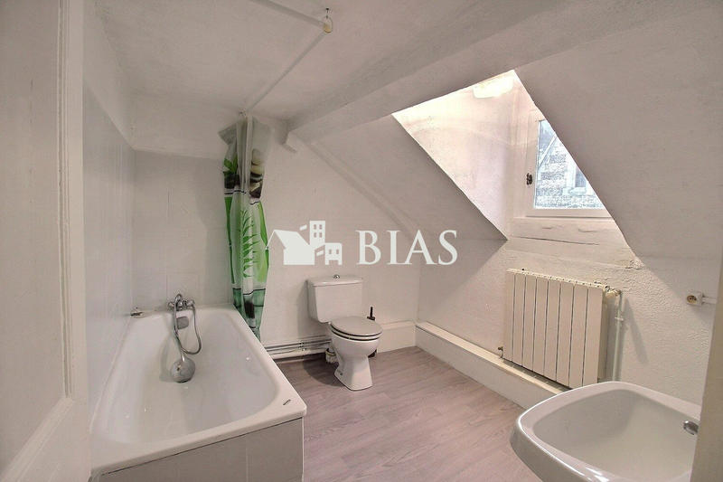 Maison ancienne - 84 m² - 3 pièces