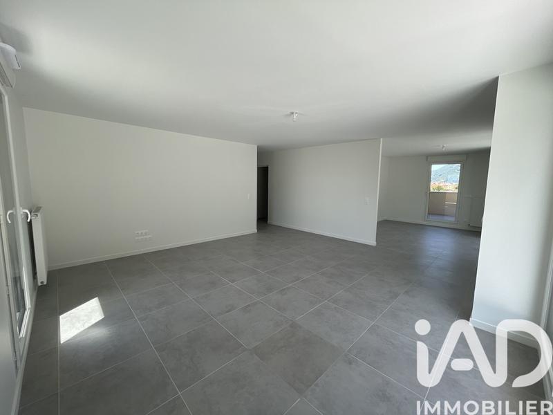 Appartement - 116 m² - 5 pièces