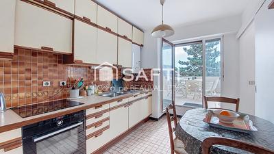 Appartement - 83 m² - 4 pièces