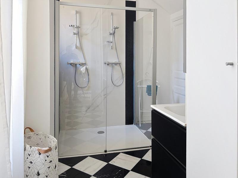 Maison de ville - 245 m² - 8 pièces