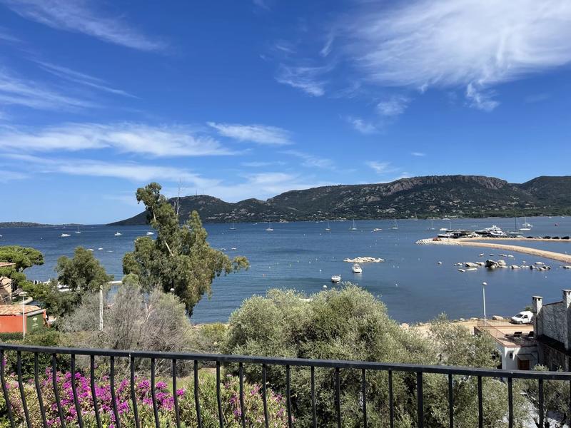 Villa - 283 m² - 6 pièces