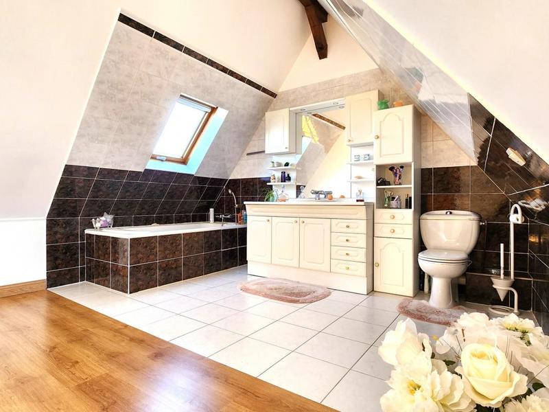 Maison - 145 m² - 6 pièces