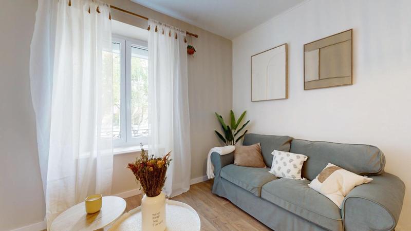 Studio - 30 m² - 2 pièces