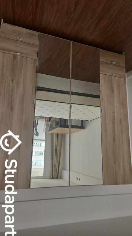 Chambre - 50 m² - 1 pièce