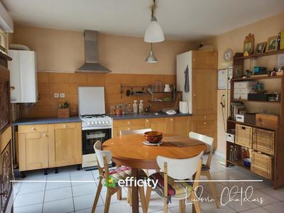 Maison - 94 m² - 4 pièces