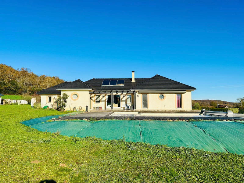 Maison - 125 m² - 5 pièces