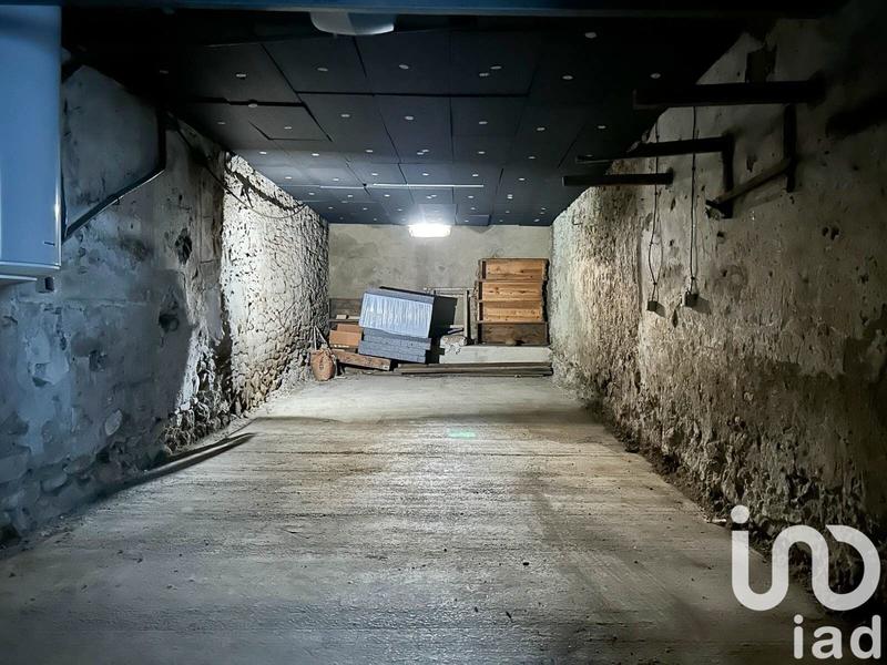 Maison - 184 m² - 8 pièces