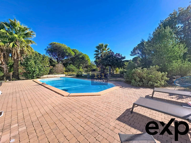 Maison - 179 m² - 6 pièces