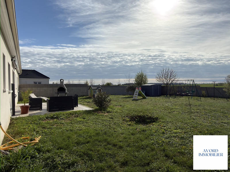 Maison - 96 m² - 4 pièces