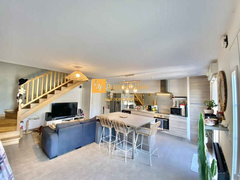 Maison - 65 m² - 3 pièces