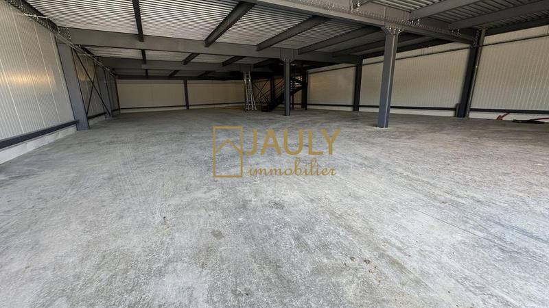 Local commercial - 900 m²
