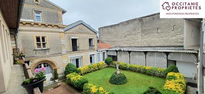 Propriété - 640 m² - 31 pièces