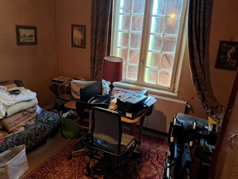 Propriété - 201 m² - 8 pièces