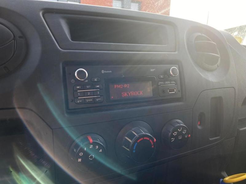 Renault Master Plateau Cabine Approfondie 110cv 2.3dci 7 Places 13250 ht Bluetooth/Vitres Av Electrique