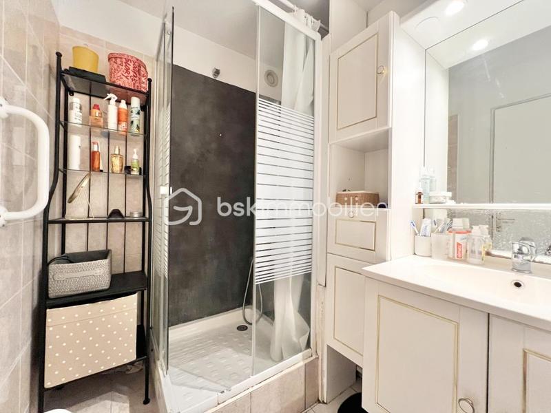 Appartement - 75 m² - 3 pièces