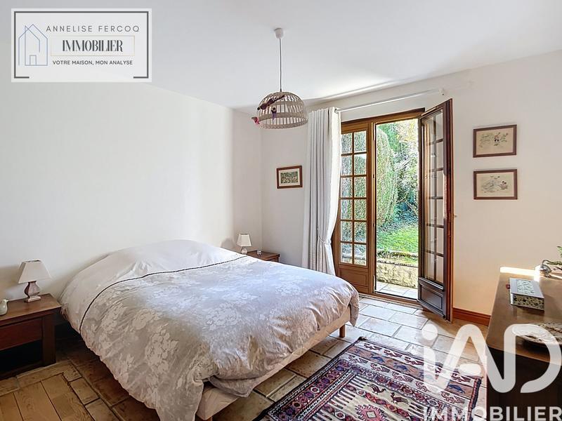 Maison - 167 m² - 8 pièces