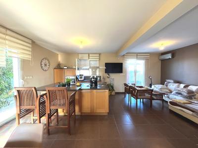 Maison - 77 m² - 4 pièces