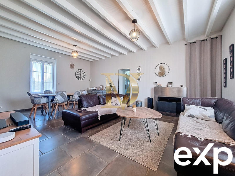 Maison ancienne - 402 m² - 11 pièces